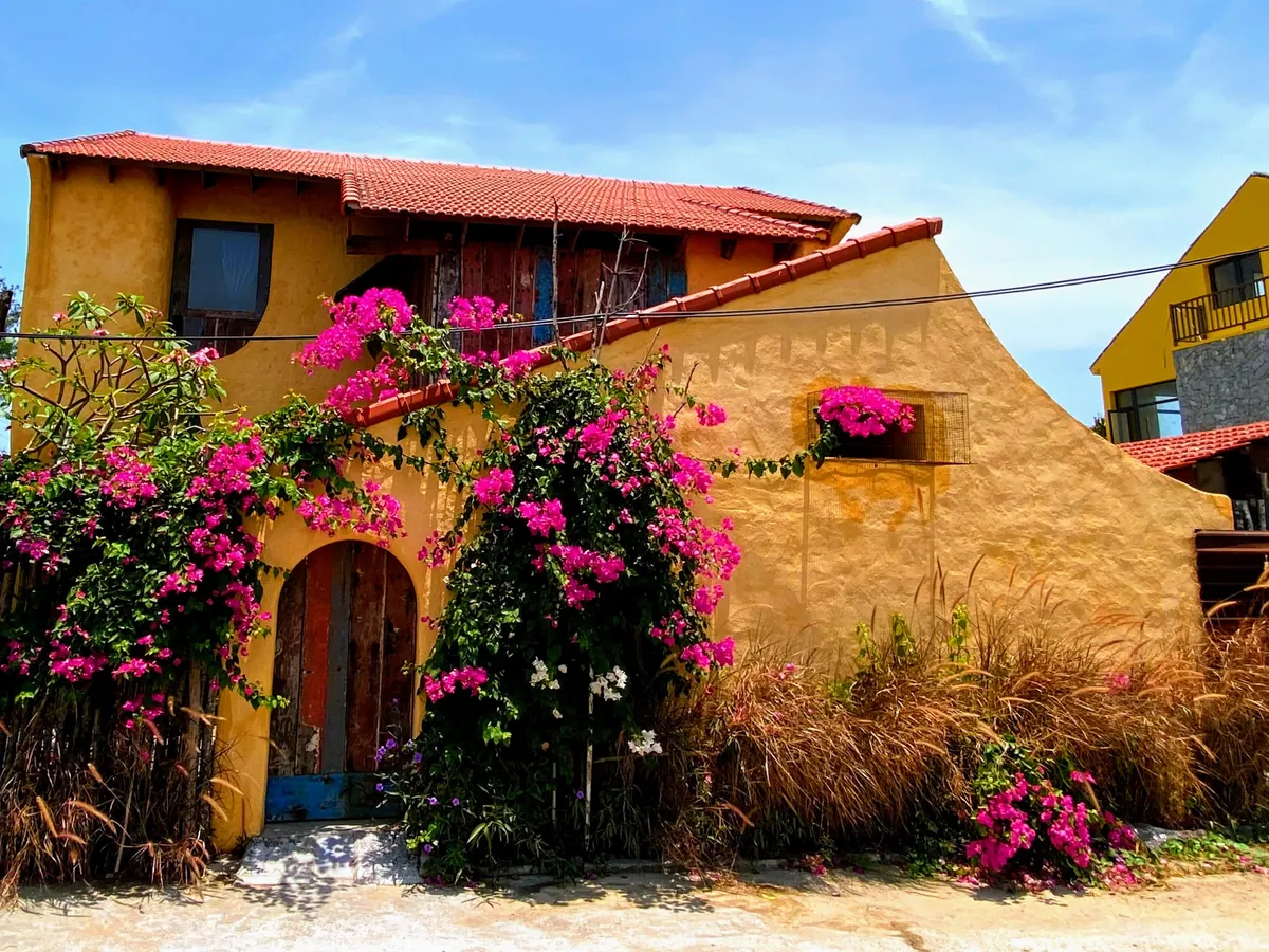 Charming traditional Vietnamese architecture in An Bang Beach area showing the laid-back village atmosphere that makes Hoi An perfect for worldschooling families