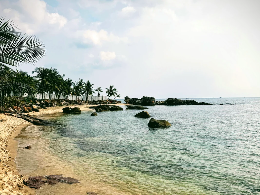 Freebeach, Phu Quoc Vietnam - A bar next to a beautiful tropical beach with palm trees and clear waters