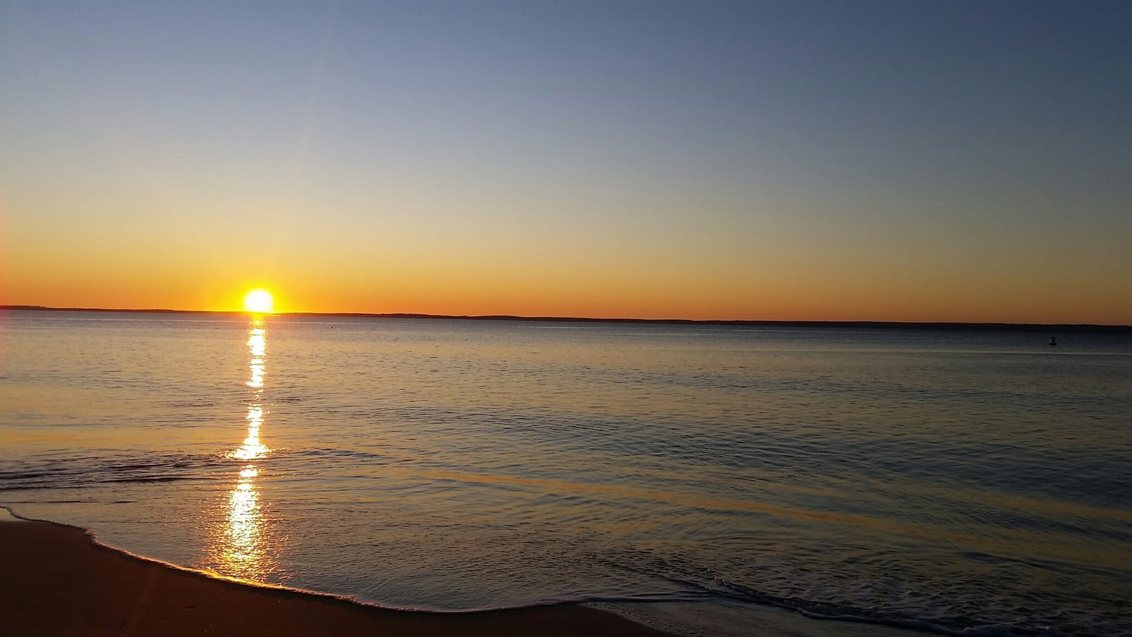 Sunrise over Huskisson Beach, Jervis Bay, NSW