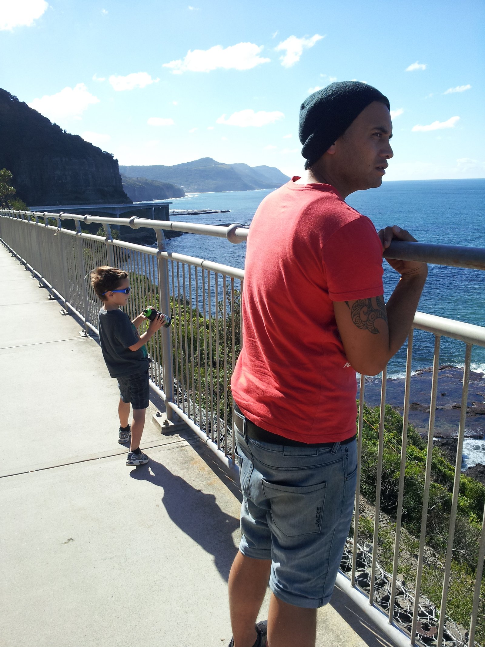 Sea Cliff Bridge walk near Coalcliff, NSW